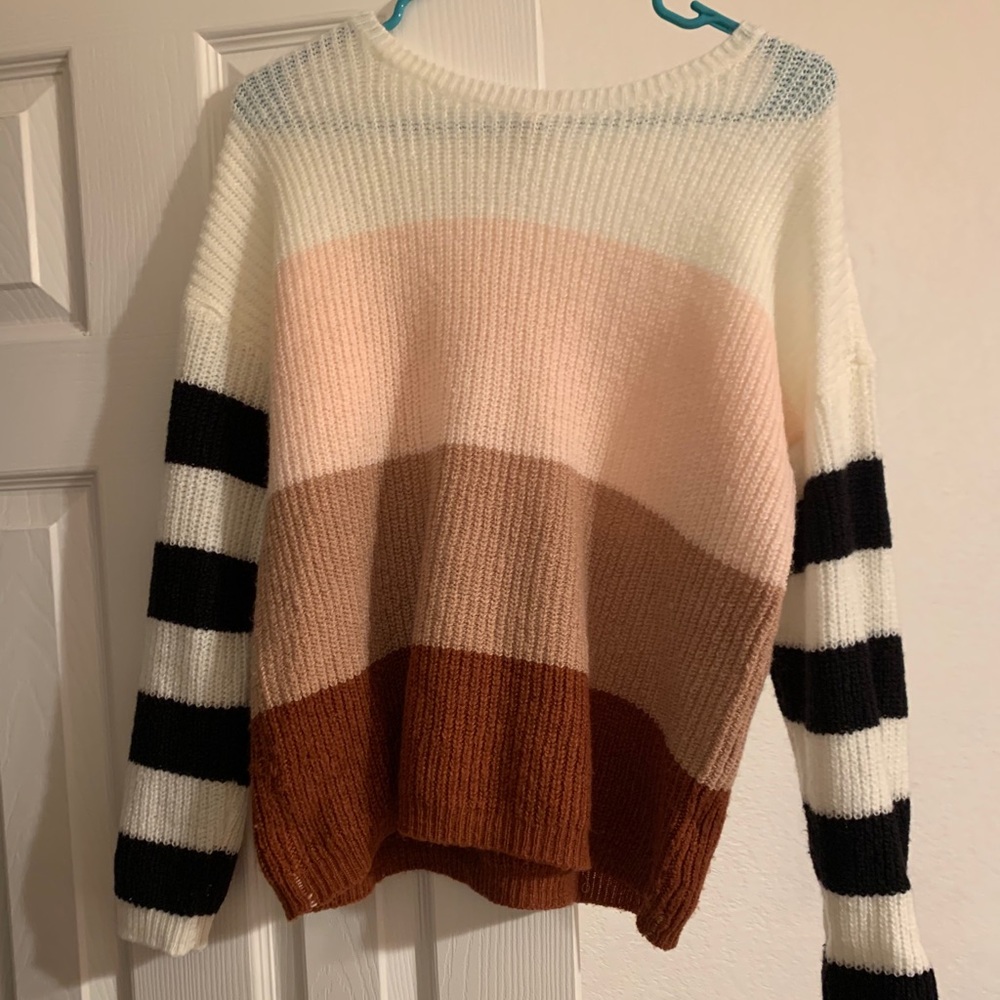 GB Girls sweater